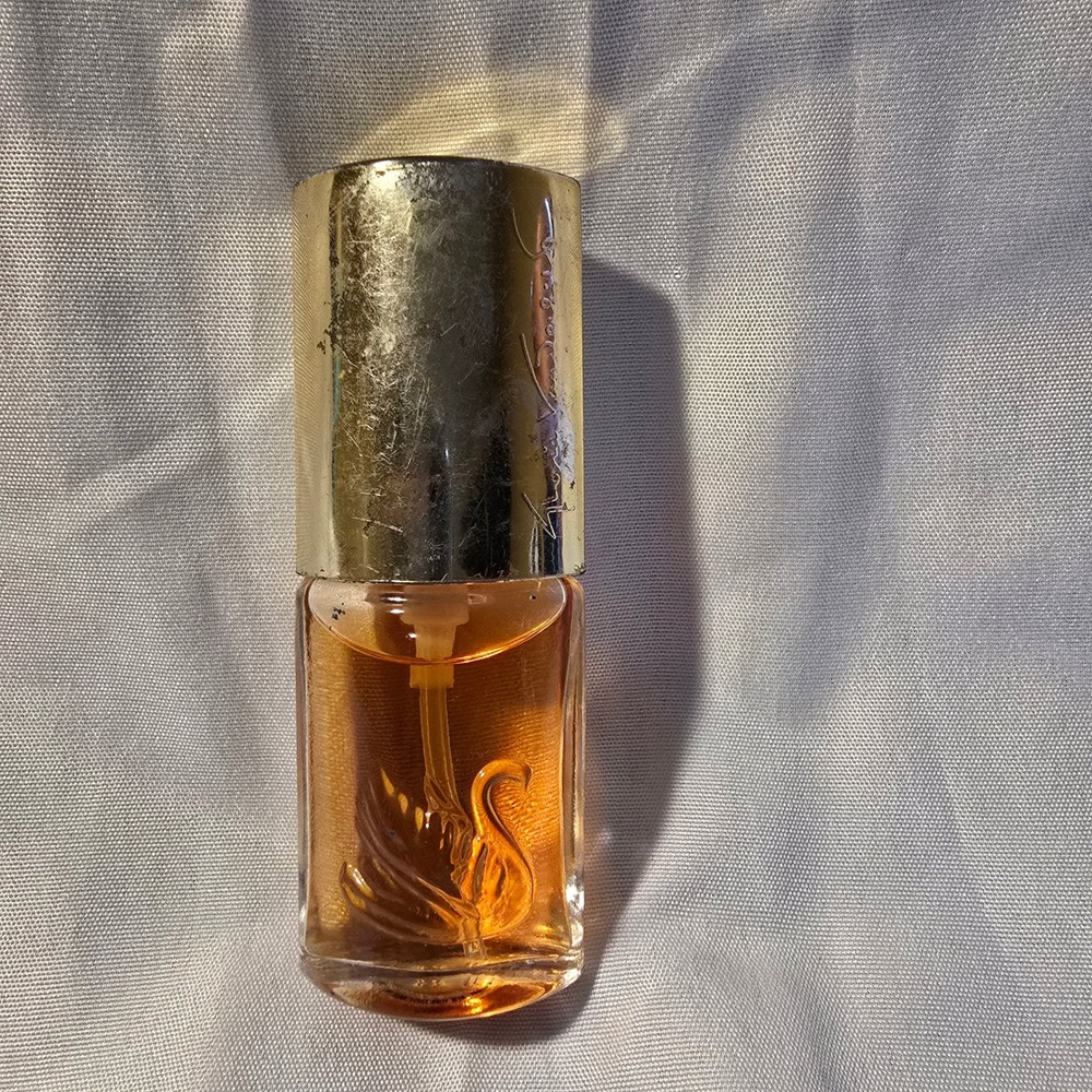 Vintage 1980's Gloria Vanderbilt Eau de Toilette perfume bottle 3oz full